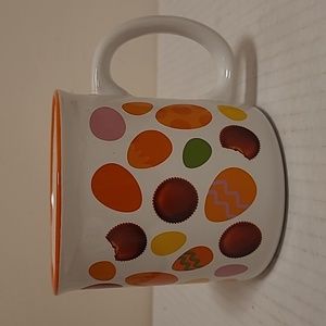 Galerie Reese's and Easter Egg Mug